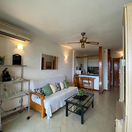 Apartamento Con Piscina En 1ª Linea De Playa En Salou Luaran gambar